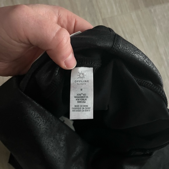 NWT OFFLINE By Aerie Real Me High Waisted Crossover Legging Black Metallic - M - Picture 5 of 9